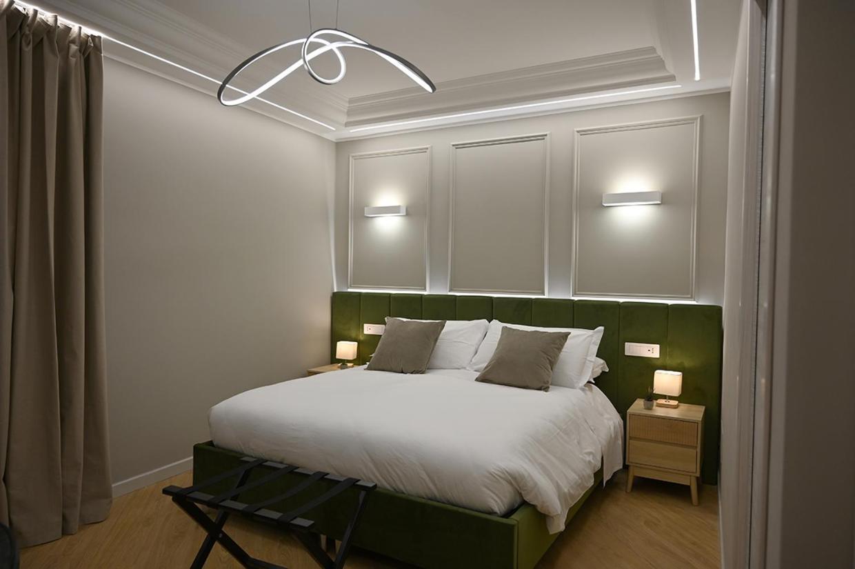 Mom Apartment Rooms&Suites チボリ エクステリア 写真